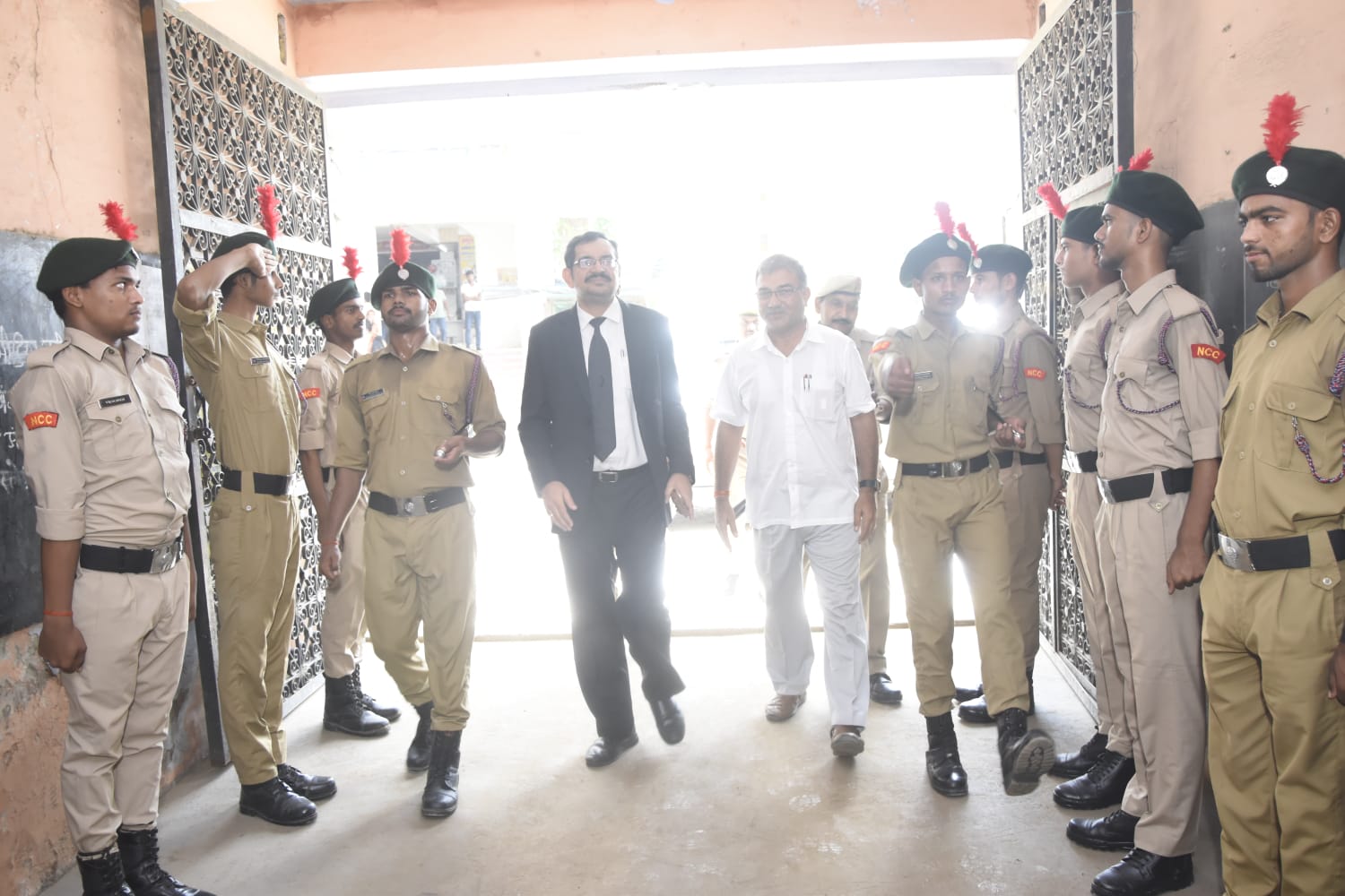 https://amarshahidintercollegebewar.in/uploads/gallery/687cedc8946ca.jpg