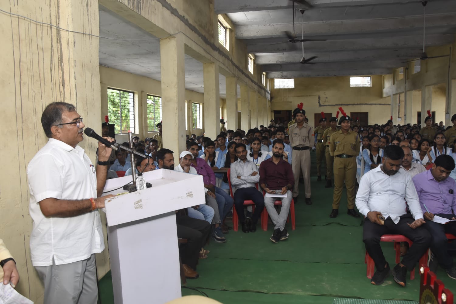 https://amarshahidintercollegebewar.in/uploads/gallery/687ceee7ee0bd.jpg