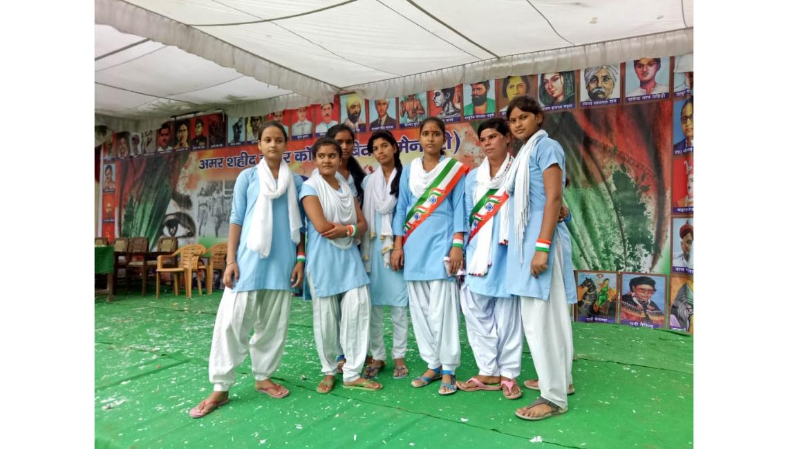 https://amarshahidintercollegebewar.in/uploads/slider/687272b4e9b30.jpg